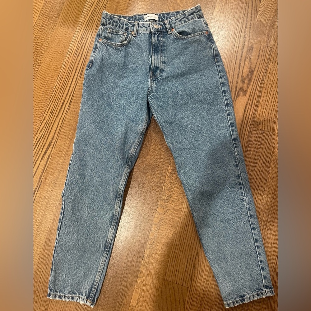 Zara High Rise Mom Jean